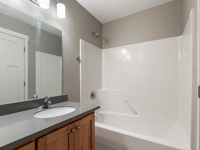 Meadowcreek Townhomes — Photo 11