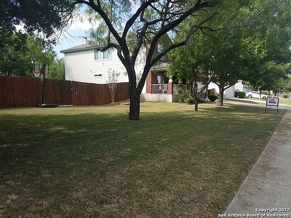 4th image of 10614 Cougar Chase