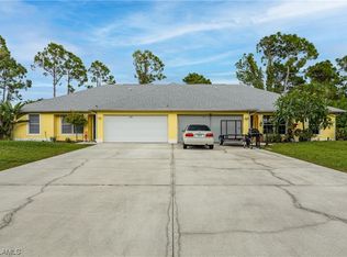 409/411 Chalet Ave S, Lehigh Acres, FL 33974
