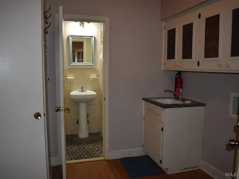 414 Arrowhead Dr — Photo 37