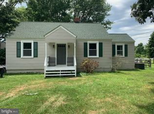 25 Old Solomons Island Rd, Lothian, MD 20711