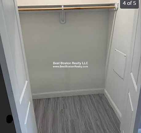 4th image of 247 Washington Ave #4