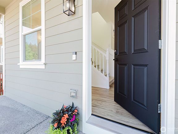 5th image of 4419 Abalone Street