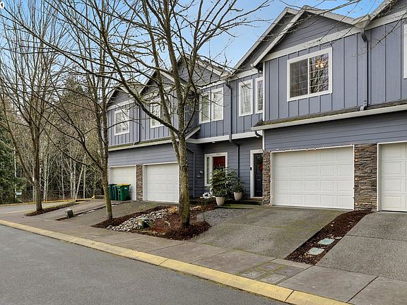 3rd image of 15836 SW Blackstone Dr