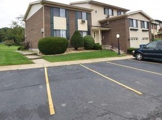 4951 W 82nd Ct #D, Crown Pt, IN 46307