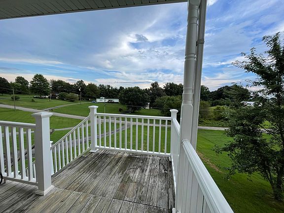 3rd image of 234 Klepper Dr