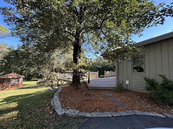 2nd image of 2010 Merrihills Dr SW