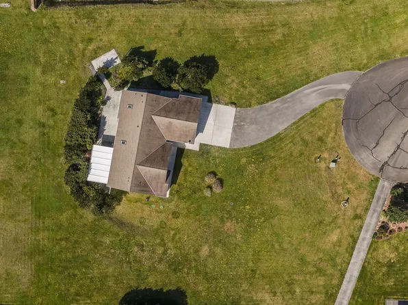 315 Dungeness Greens Way, Sequim, WA 98382