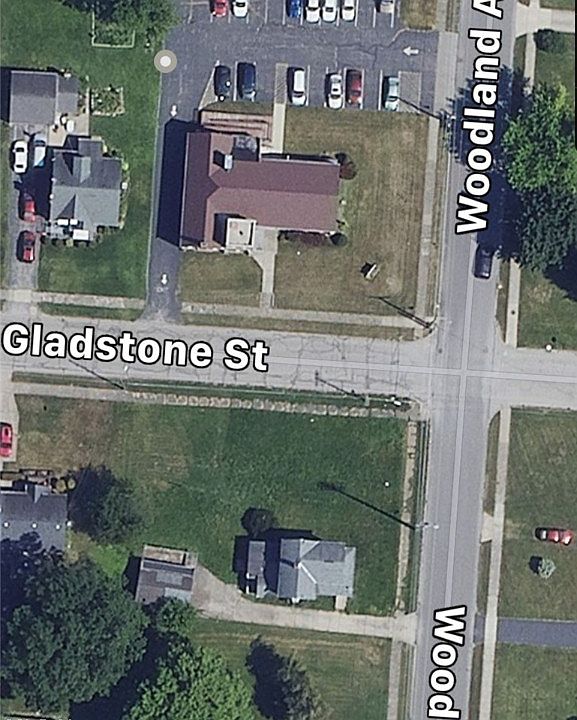2nd image of Woodland Ave