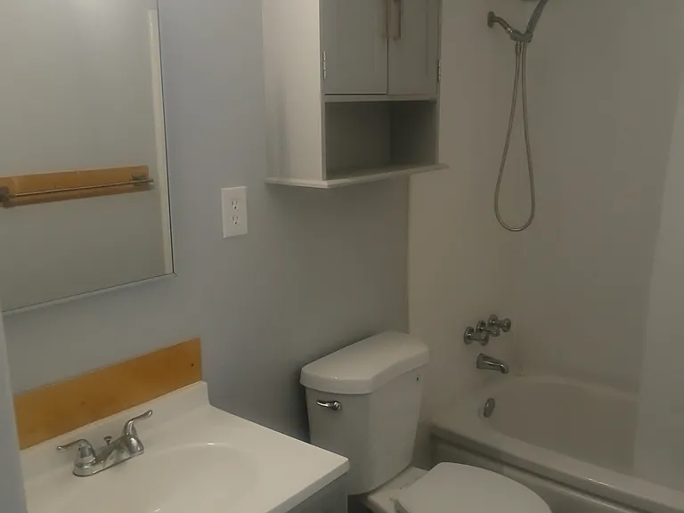 2506 Grove Way #16 — Photo 7