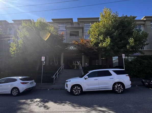 22230 North Ave #510, Maple Ridge, BC V2X 2L5