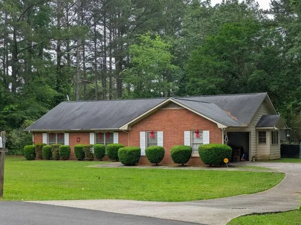100 Whitney Way, Fayetteville, GA 30214