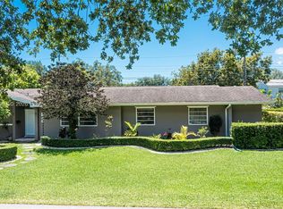 6760 SW 62nd Ter, South Miami, FL 33143