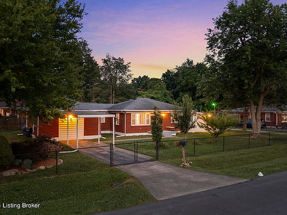 3rd image of 8413 Sally Dr