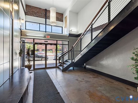 3rd image of 1333 W Broad St #U506