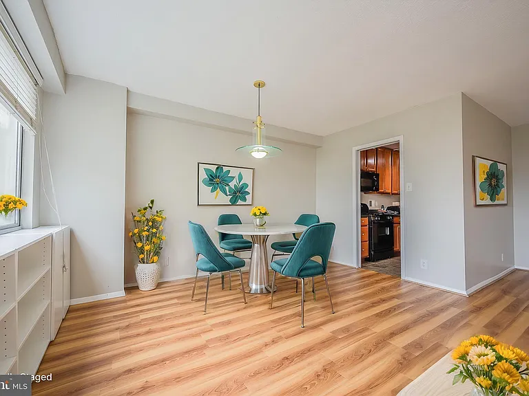 4515 Willard Ave #2219S — Photo 7