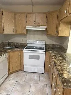 720 Sunny Pine Way #G1 — Photo 14