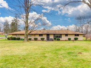 9548 Chamberlin Rd, Macedonia, OH 44056