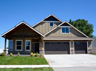 10676 N Seaside St, Hayden Lake, ID 83835