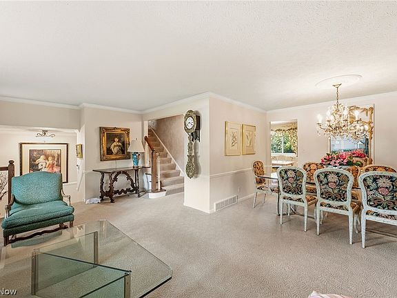 5th image of 5379 Meadow Wood Blvd