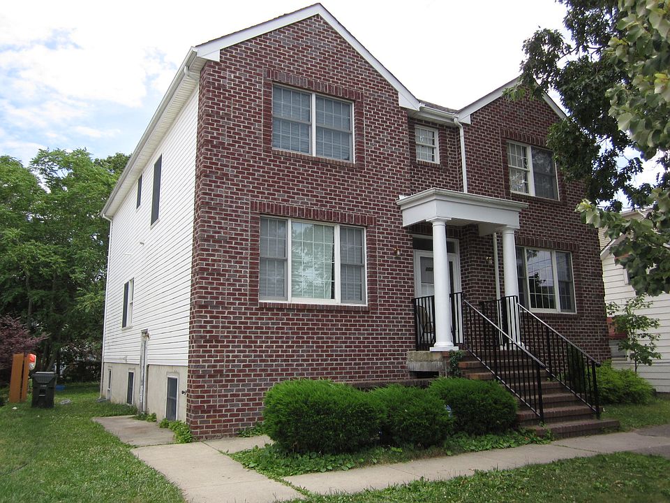1st image of 103 Arlington Ave
