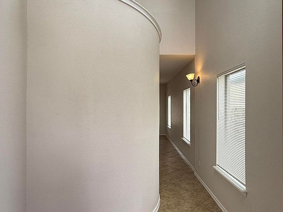 3rd image of 14368 N Cave Dr