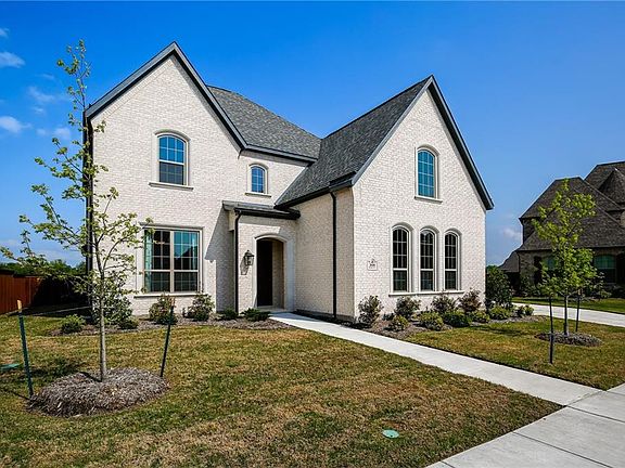 3rd image of 2600 Kermit Dr