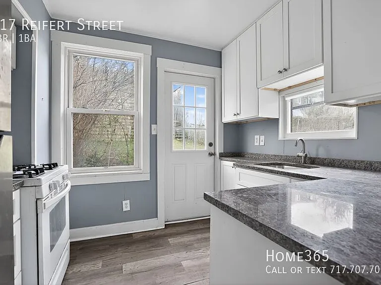 217 Reifert St — Photo 9