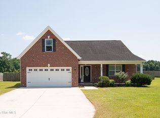 291 Richlands Loop Rd, Richlands, NC 28574