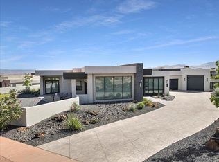 369 N Turtle Point Dr, Ivins, UT 84738