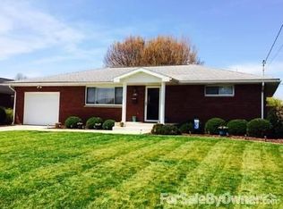 803 Westview Dr, Belpre, OH 45714