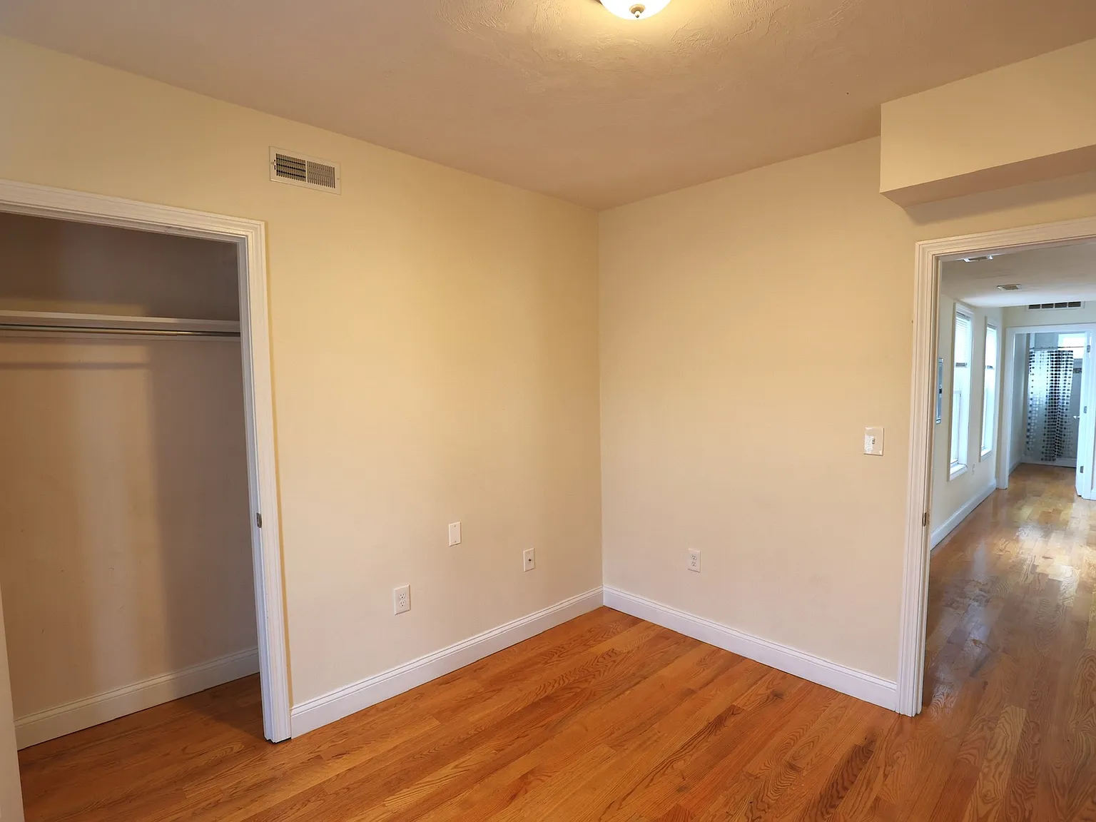 62 Lincoln St. — Photo 3