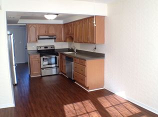 949 Northwood Dr, Virginia Beach, VA 23452