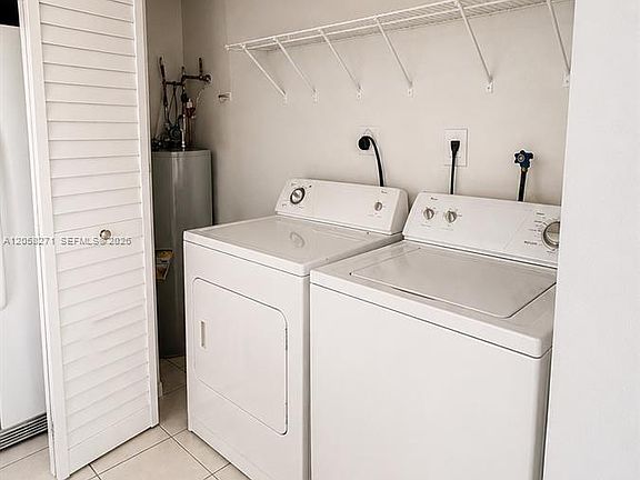 4th image of 10900 NW 7th St #101