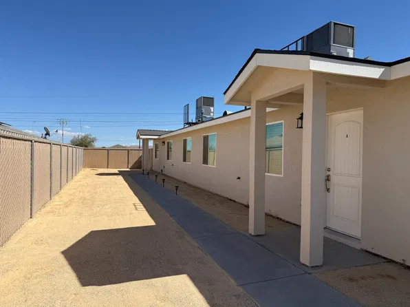 1236 S McCall St #B, Ridgecrest, CA 93555