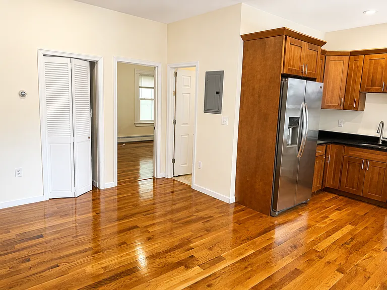 91 Tremont St #1 — Photo 7