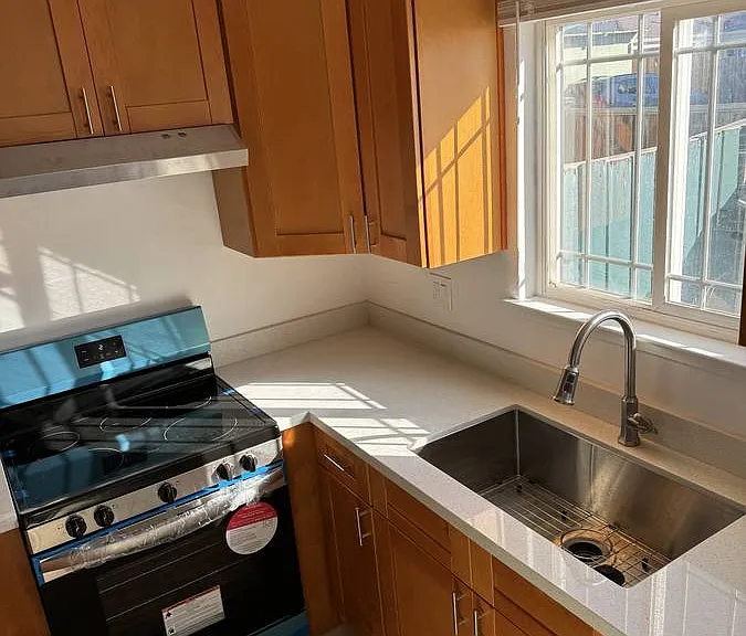 37555 Glenmoor Dr #Townhouse D — Photo 1