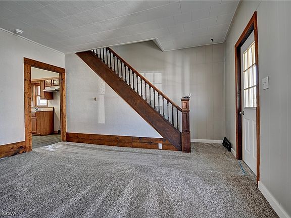 4th image of 1126 Sherman Ave NW