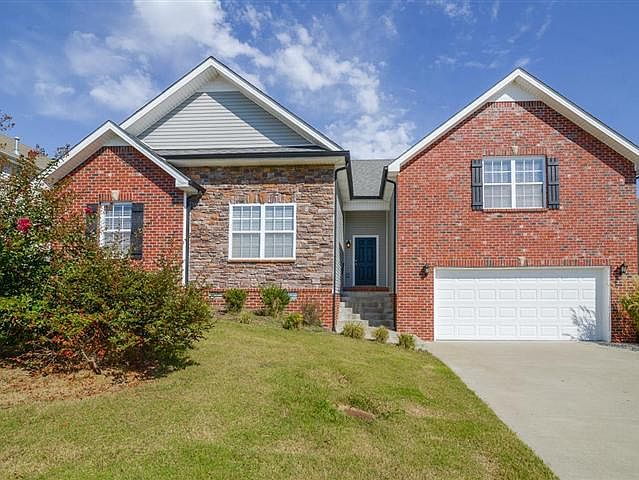 1st image of 409 River Heights Dr