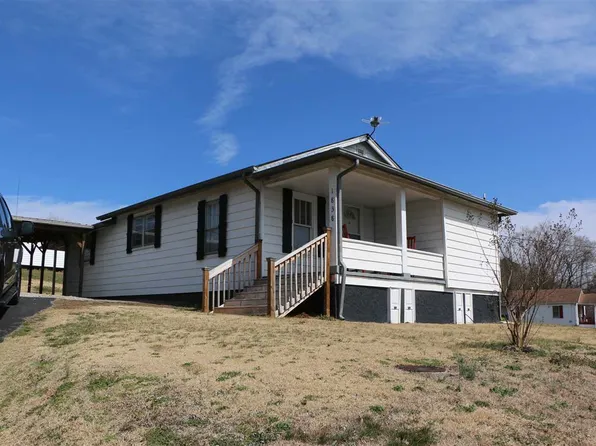 1838 McDaniel St, Morristown, TN 37814