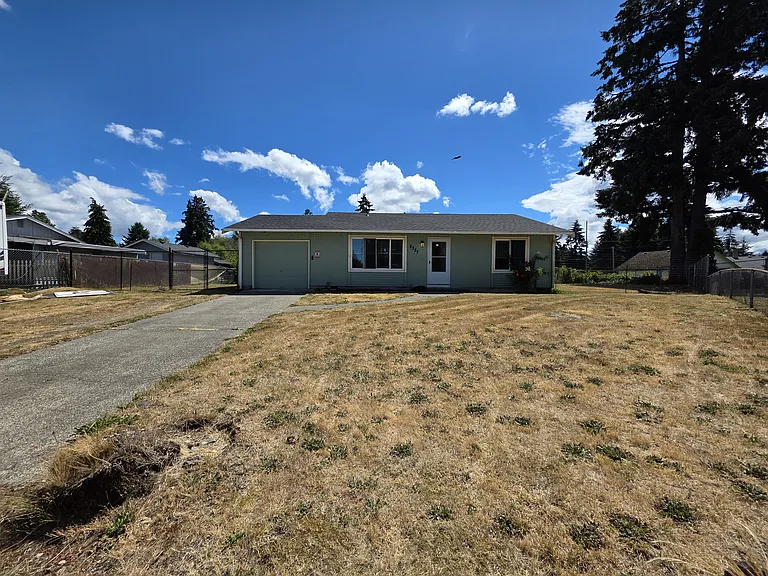 This house sits on a quarter acre lot on a cul-de-sac
