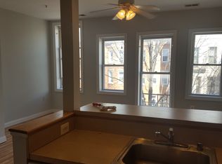 1712 Saint Paul St APT 3, Baltimore, MD 21202