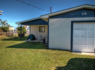 230 Old Causeway Rd, Atlantic Beach, NC 28512