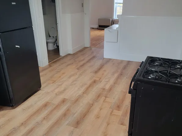 102 Mechanic St APT 4, Manchester, NH 03101