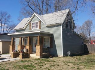 414 Maple St, Greenfield, MO 65661