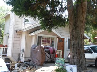 1236 Bear Springs Rd, Rimforest, CA 92378