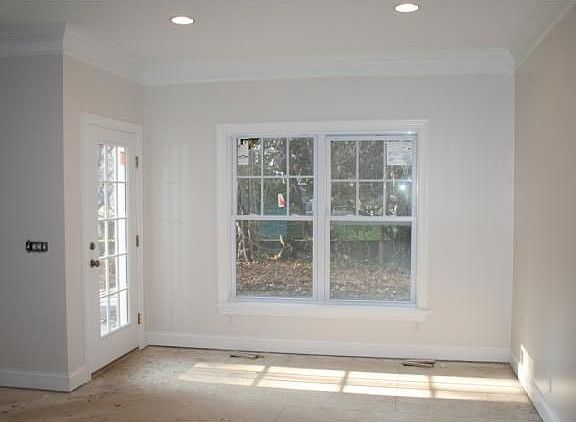 3rd image of 31 Orchard Ln