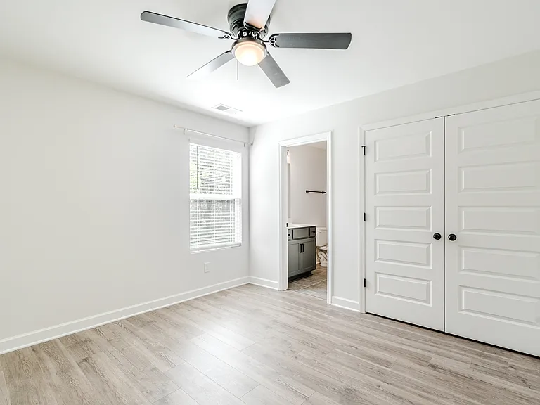 191 Harvard Dr — Photo 13