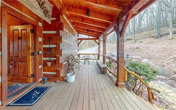 5th image of 130 Unakite Ln