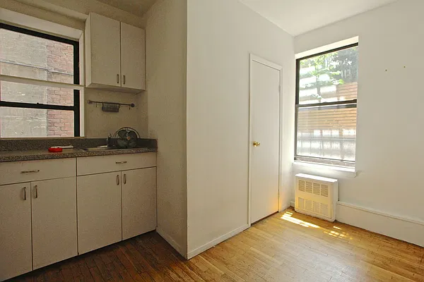 Rented by Compass | media 4
